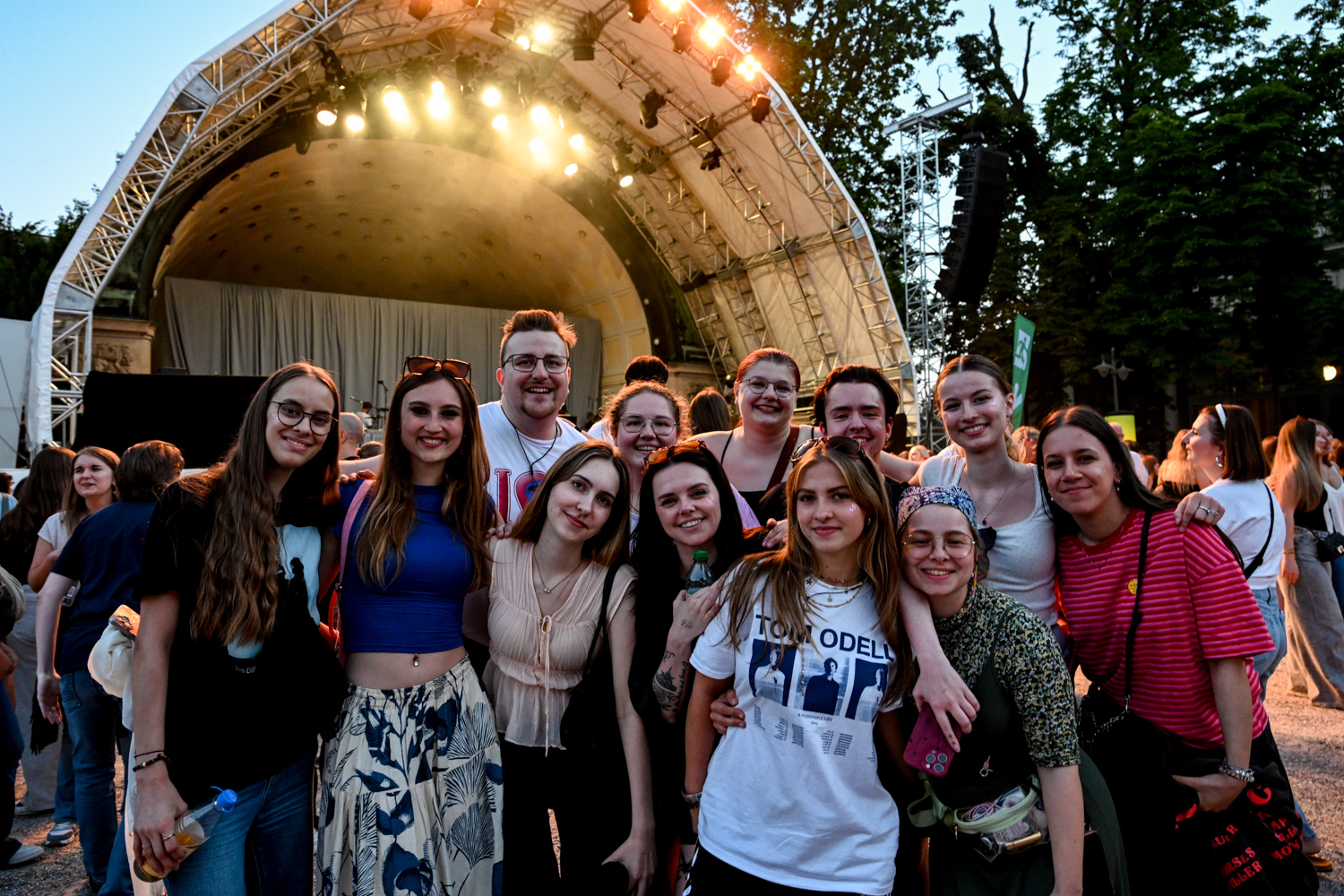 Rheingau Musik Festival: Open-Air-Konzert mit Tom Odell im Kurpark Wiesbaden am Montag, 27. Juli 2026