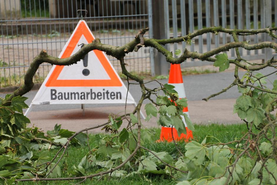Unwetter-Bilanz von Grünflächenamt und ELW in Wiesbaden: Klarenthal, Dotzheim, Schierstein und Künstlerviertel besonders betroffen.