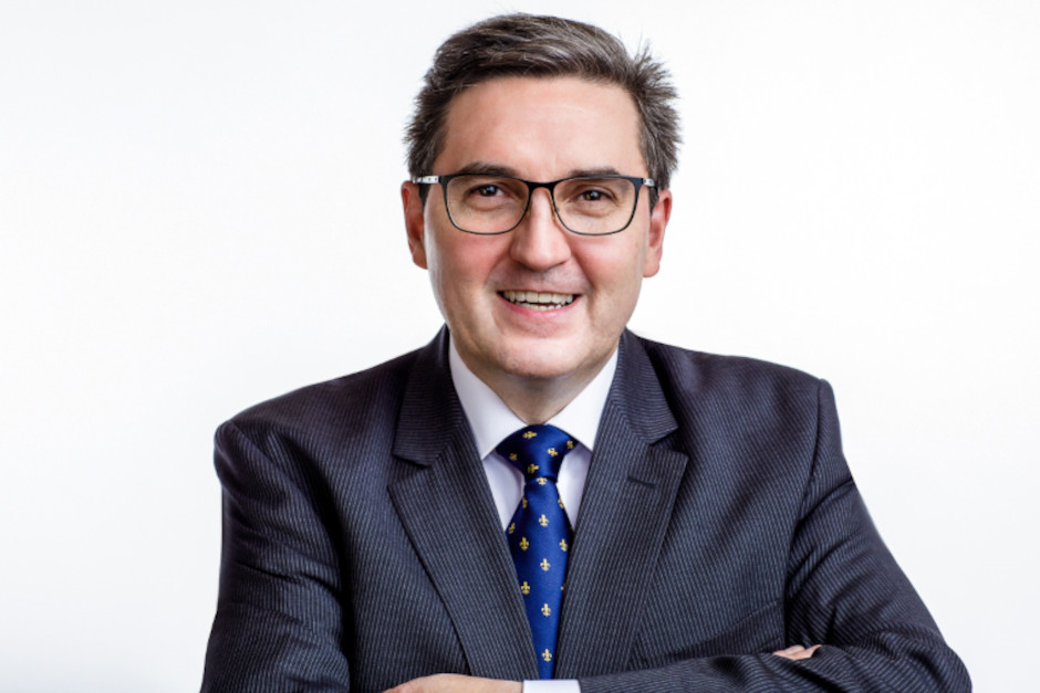 Christian Hill möchte in der Wiesbadener Koalition “Konstruktiv zusammenarbeiten, ohne kritisches Auge zu verlieren.”