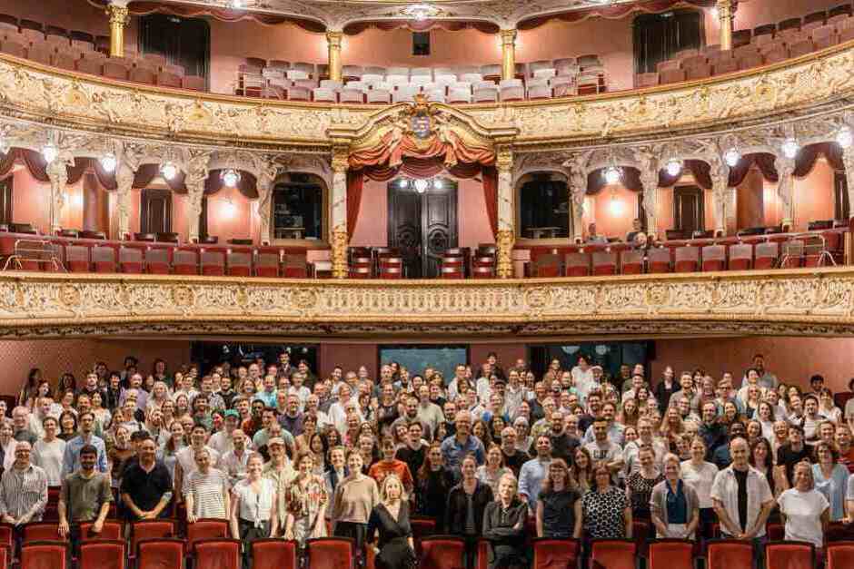 Das Hessische Staatstheater startet mit einem Theaterfest in Wiesbaden in die neue Spielzeit
