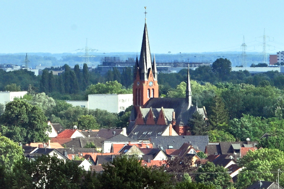 Ökumenischer Startgottesdienst am 16. August 2026 im Ländchesdom: Delkenheim feiert gemeinsam