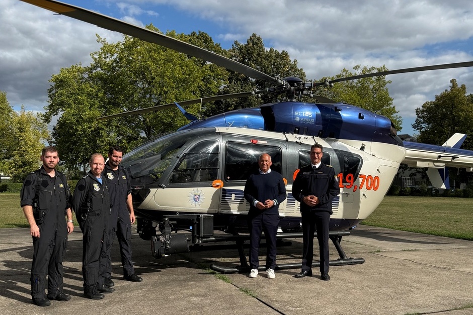 In Wiesbaden wurde bekannt, dass es 4 neue Polizeihubschrauber fü Hessen geben wird.