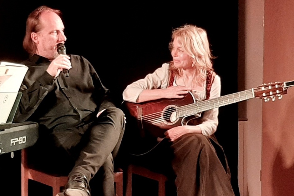 LIEDER -LICHES AUS WIEN - Musikalisches Kabarett gibt es in Wiesbaden im Künstlerhaus 43