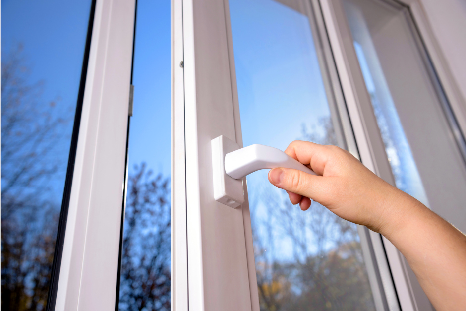 Heizkosten senken mit dichten Fenstern: Die Verbraucherzentrale Hessen gibt Tipps zu Dreifachglas, Sanierung und Fördermitteln. Kostenlose Beratung im Umweltladen Wiesbaden!