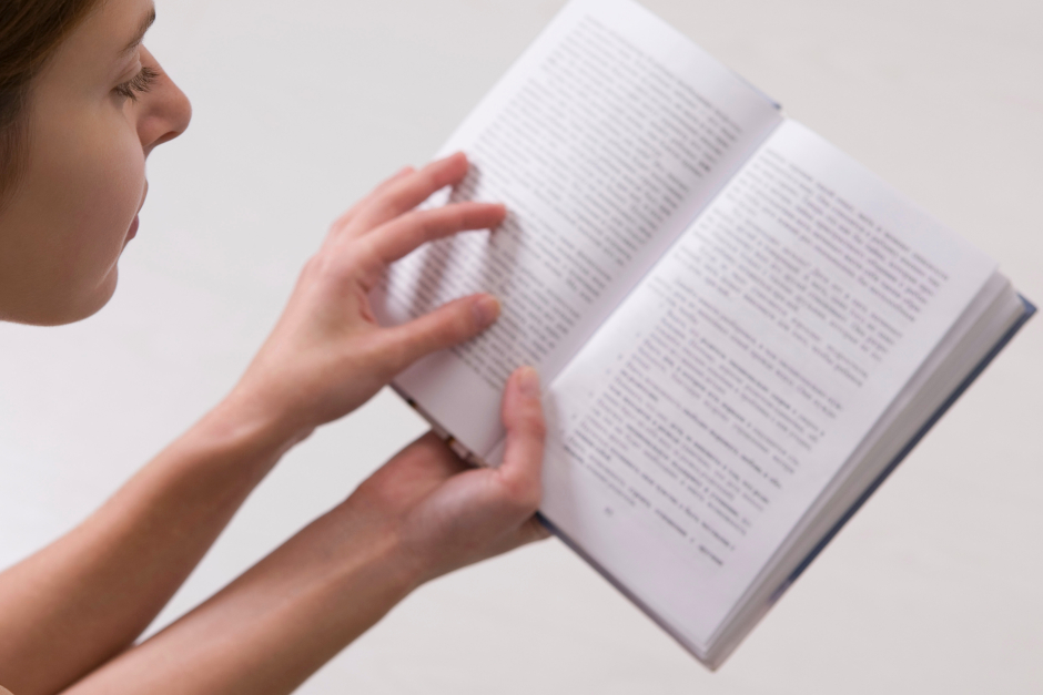 „Shared Reading“ im Wiesbadener Literaturhaus startet wieder im Oktober.