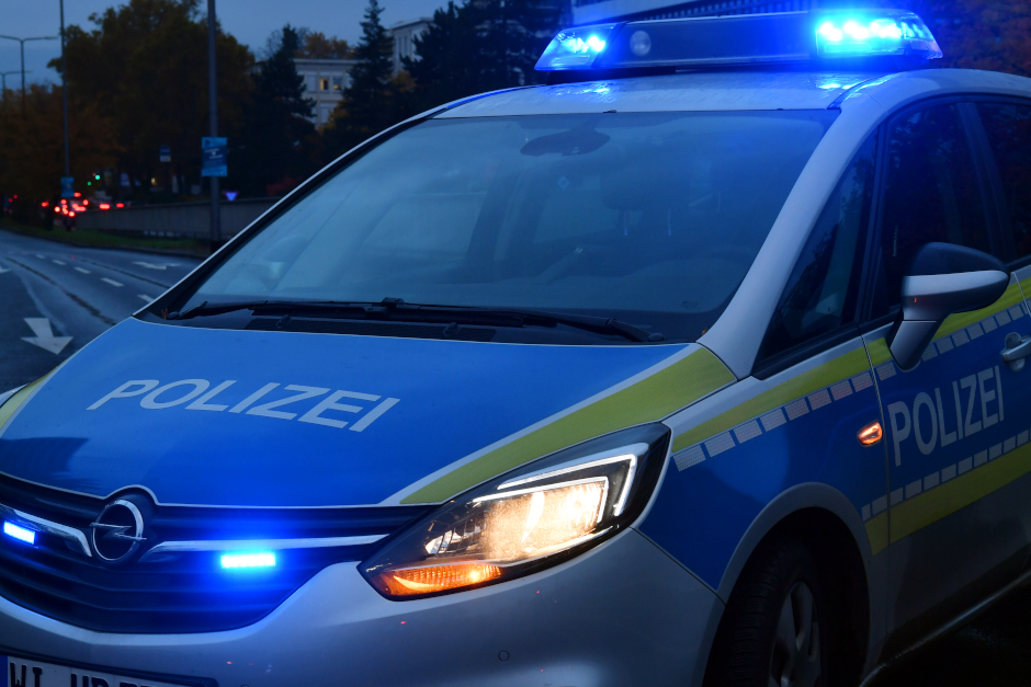 Werkzeuge aus zwei Transportern in Wiesbaden-Dotzheim und Wiesbaden-Kastel in den vergangenen Tagen gestohlen.
